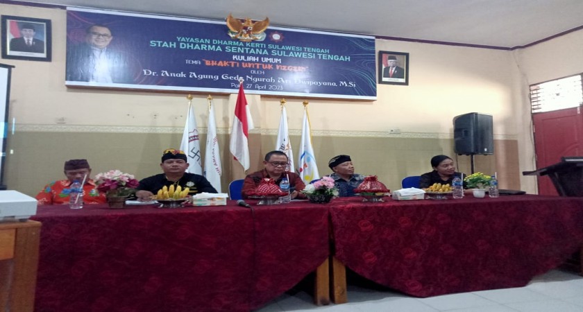 Kuliah Umum STAH Dharma Sentana Sulawesi Tengah
