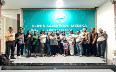 PERKUAT LAYANAN KESEHATAN, STAH DHARMA SENTANA DAN KLINIK SANJIWANI MEDIKA JALIN KERJA SAMA
